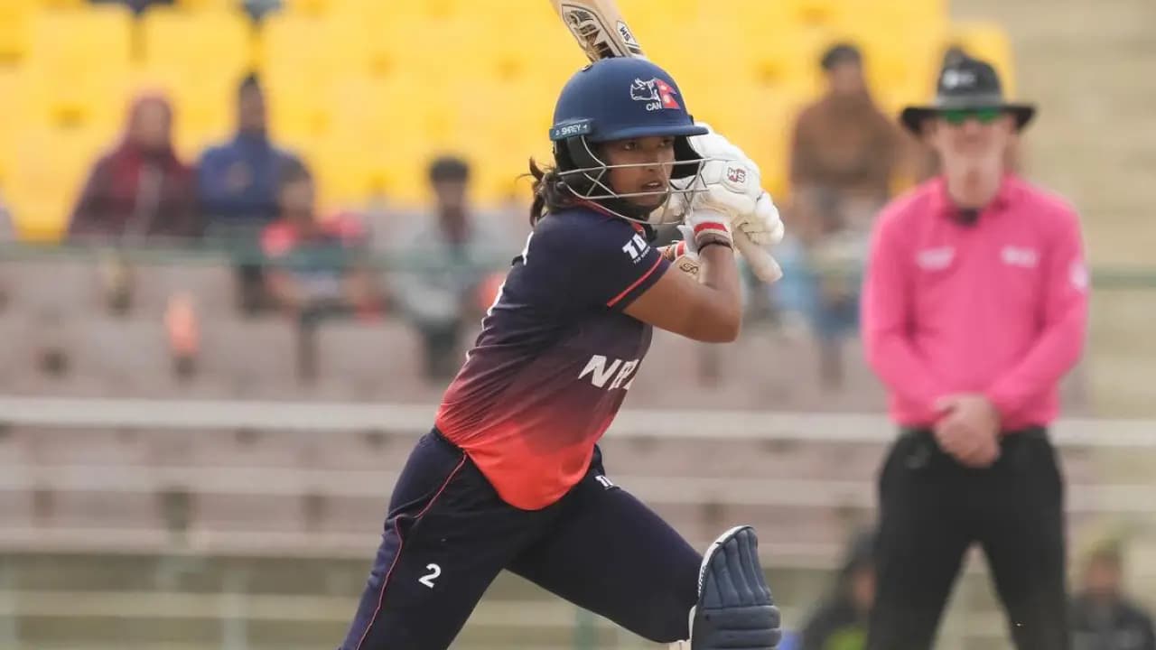Puja Mahato batting