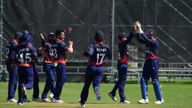 Croes and Edwards rescue Netherlands after Karan KC’s early burst